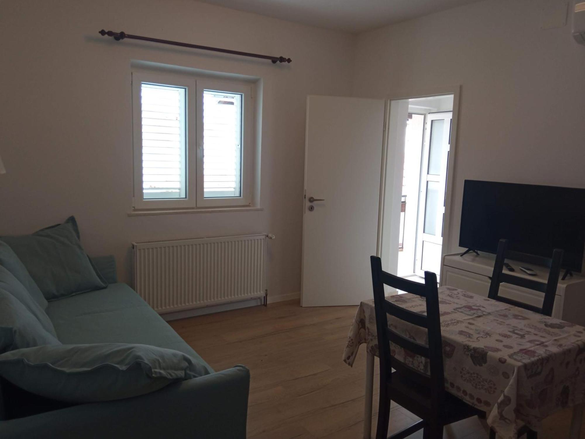 Vinka Apartment Sreser Eksteriør bilde