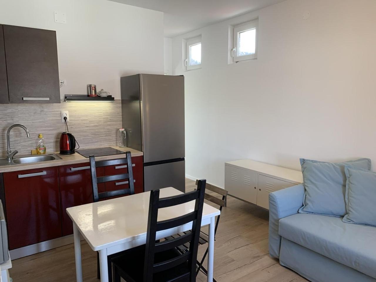 Vinka Apartment Sreser Eksteriør bilde